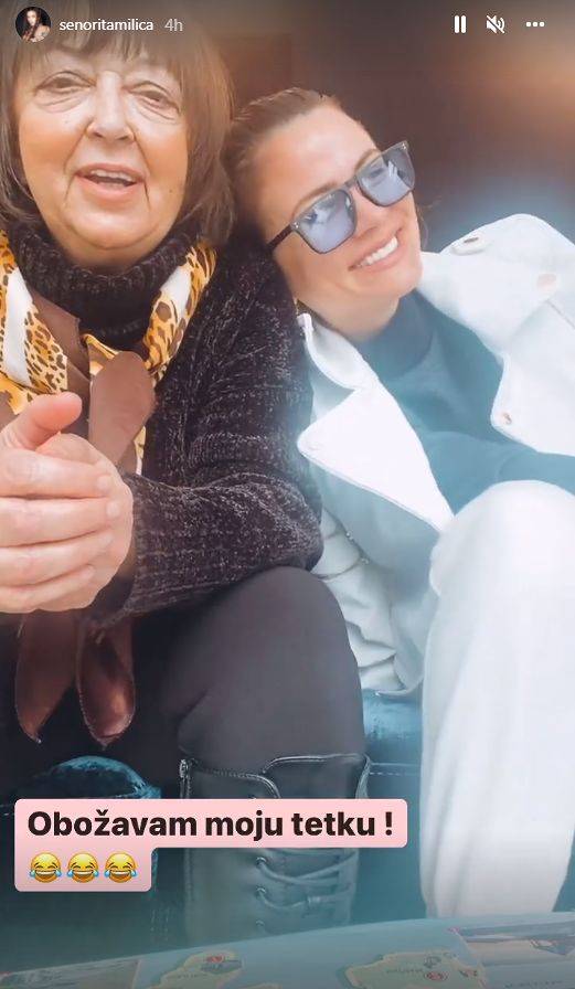 Milica Pavlović OBRADOVALA TETKU ovim gestom, ona je POTKOPALA PITANJEM O FRAJERU 3 626c90e60f22d0a439da3d6c58b057a3b33fa17f