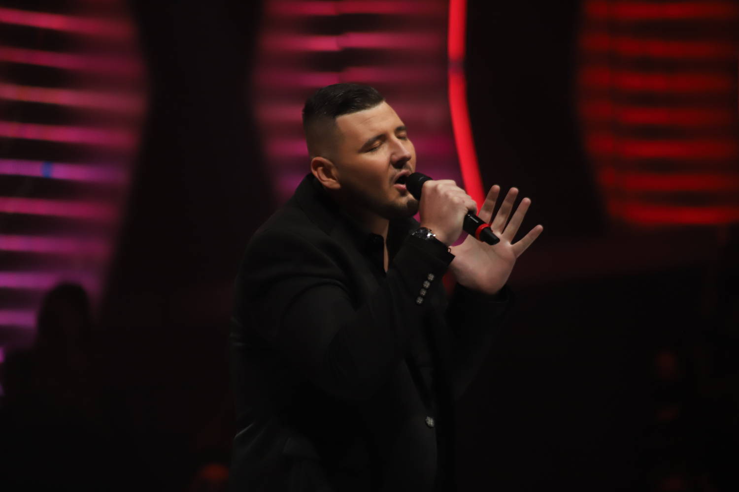 Nakon vesti o smrti takmičara iz Podgorice, oglasio se i MIli: "Jako sam potresen, ovo je bolno i nepravedno" 2 64b1be87486a969d000cf3de39b5532d3639f464