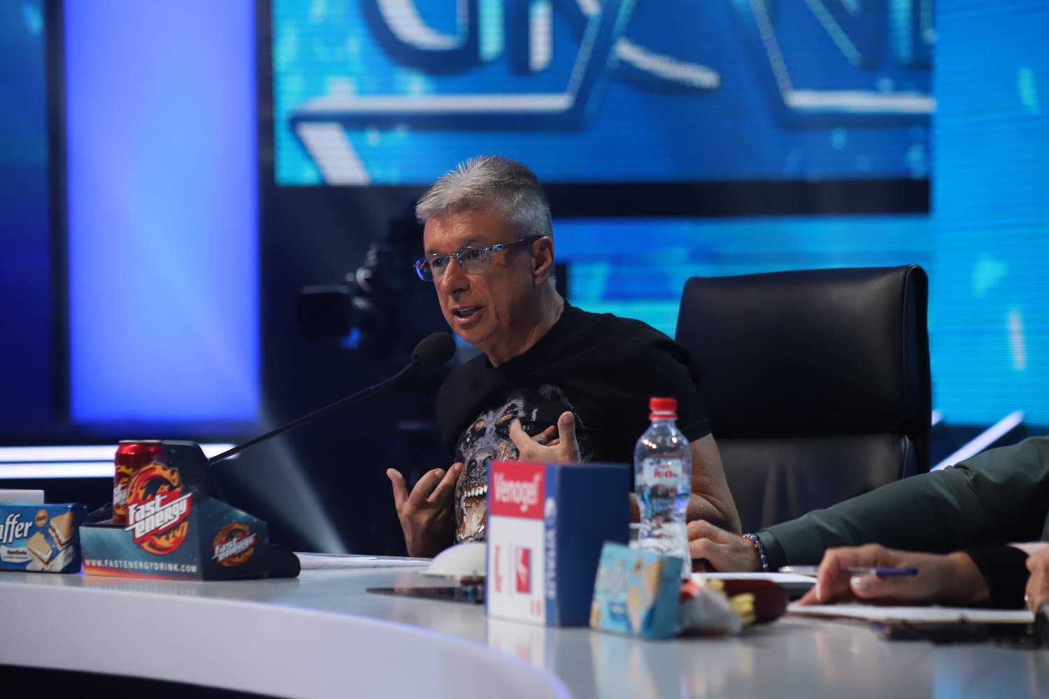 Popović TEŠIO kandidatkinju: "I ja sam ISTO REAGOVAO kada sam VIDEO CECU" 3 64d0a7e1a21db662bc8445750ccf456da4c0eef6