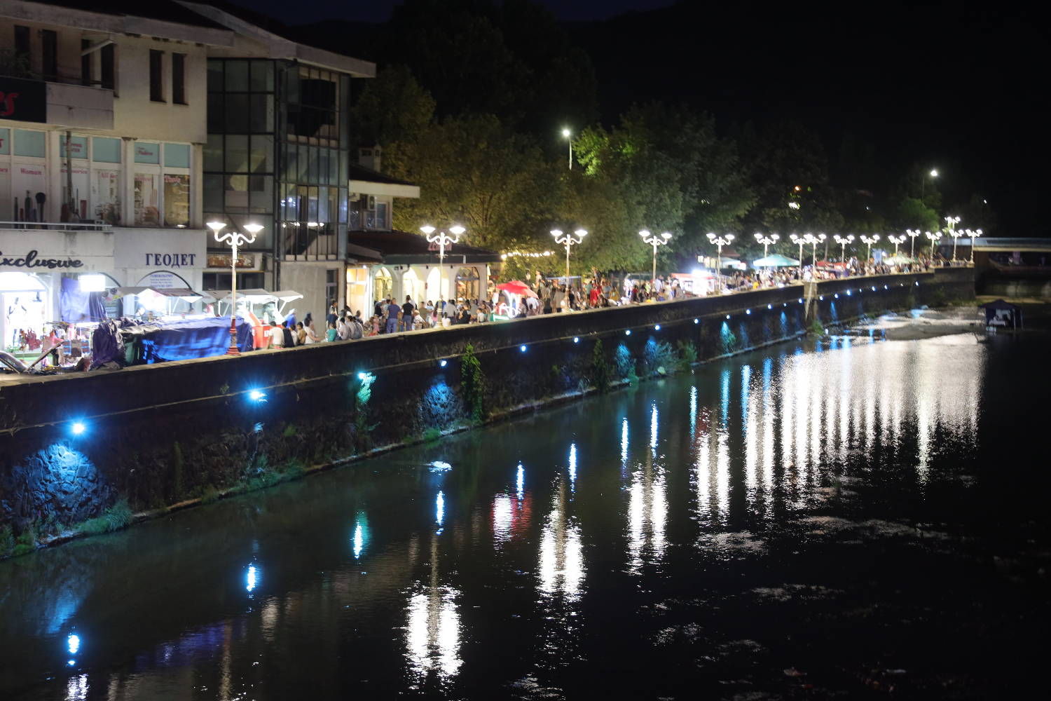 Reprezentativka ima NOV HOBI: Odbojkašica uslikana kako PRODAJE svoje rukotvorine (FOTO) 4 65425f2ec87e5c2a240e70372f3d3374dd4c05f6
