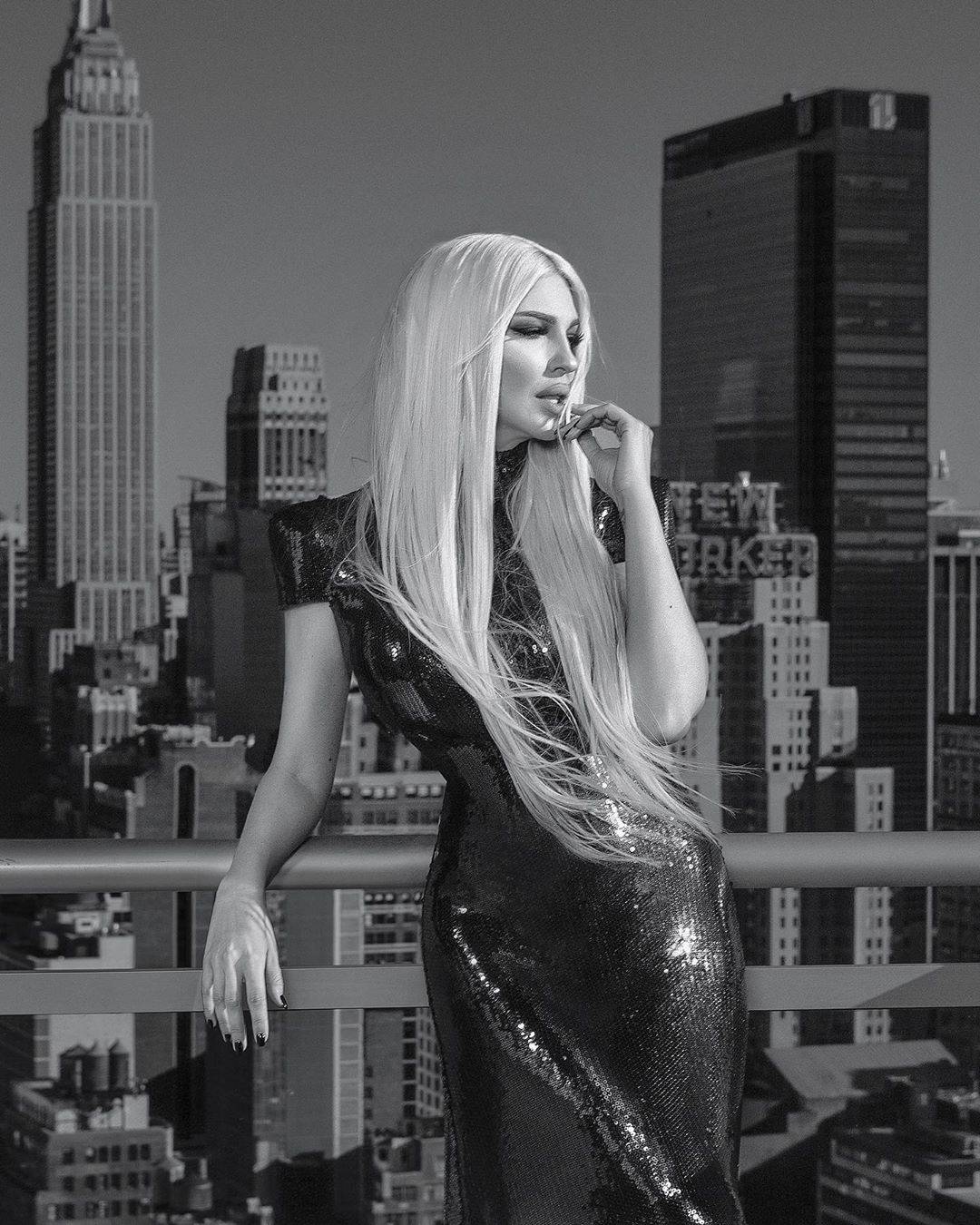 DIVA DANAS SLAVI ROĐENDAN! Čestitke stižu sa svih strana! (FOTO) 2 6973fcced0cc4ed3c9322d50035b8a5893a183d1