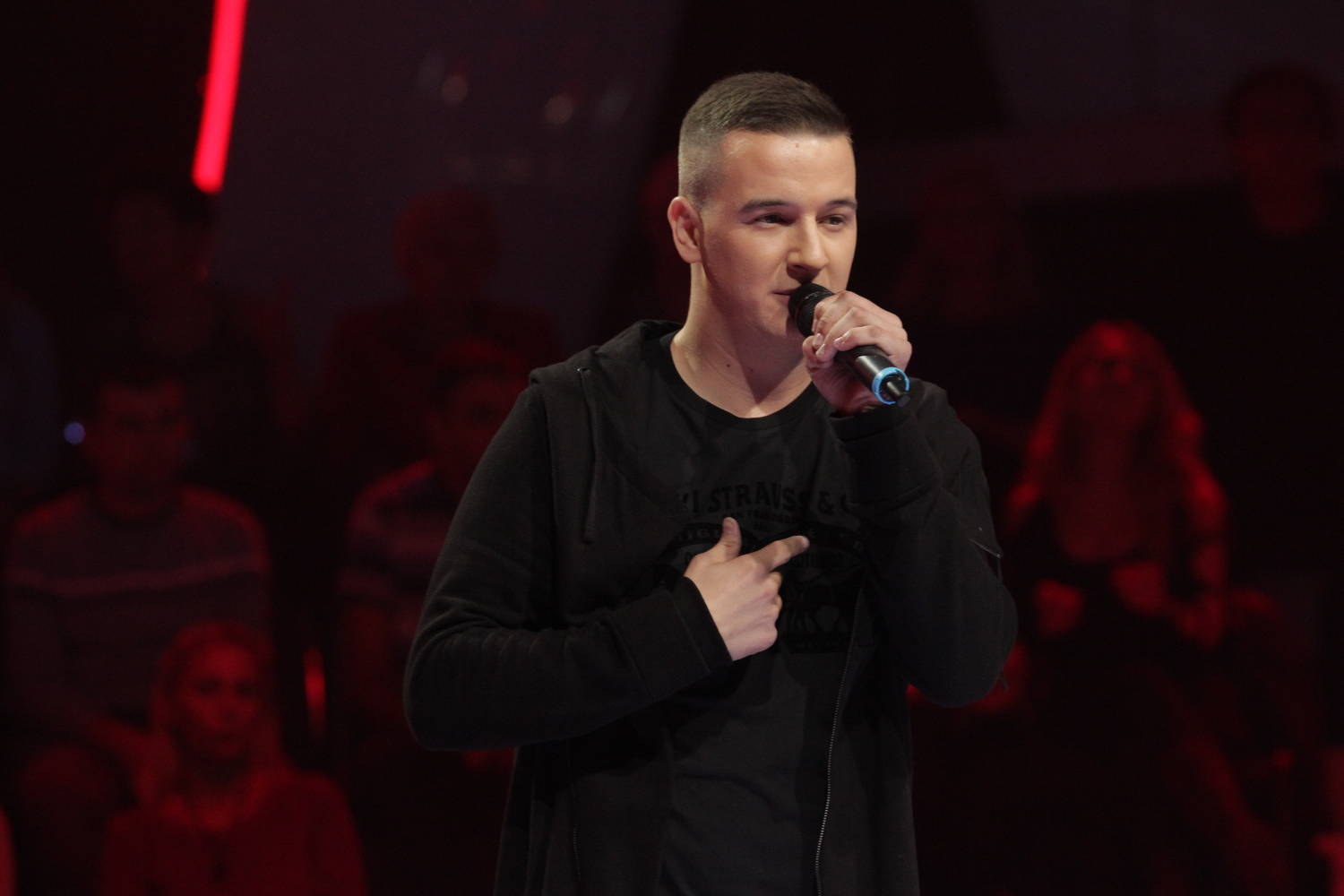 Koga god izabereš POGREŠIĆEŠ! Došao bez podrške i oduševio žiri! 2 69bcb76a4a3a5b96f1ae75961919a9d3913d2be9