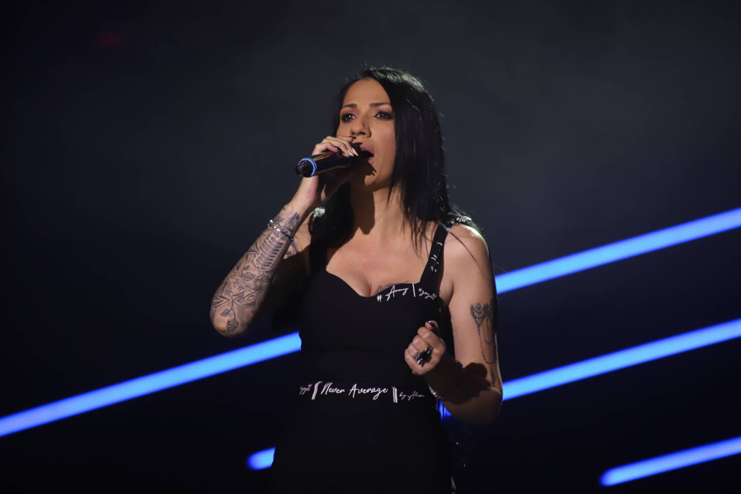 Bugarka oduševila žiri pevanjem na srpskom, a sa ovom našom pevačicom bi volela da snimi duet (VIDEO) 3 69be2220eb921c8dbf437c7b7183b89b81f1c2dd