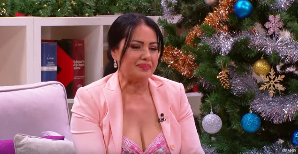 Kad čeljad nisu besna, kuća nije tesna: ''DELIM KREVET SA SNAJKOM I UNUKOM'', priznala Zlata 4 6b99d2e93a8914b2a736266a169bbfe41d1c1f00