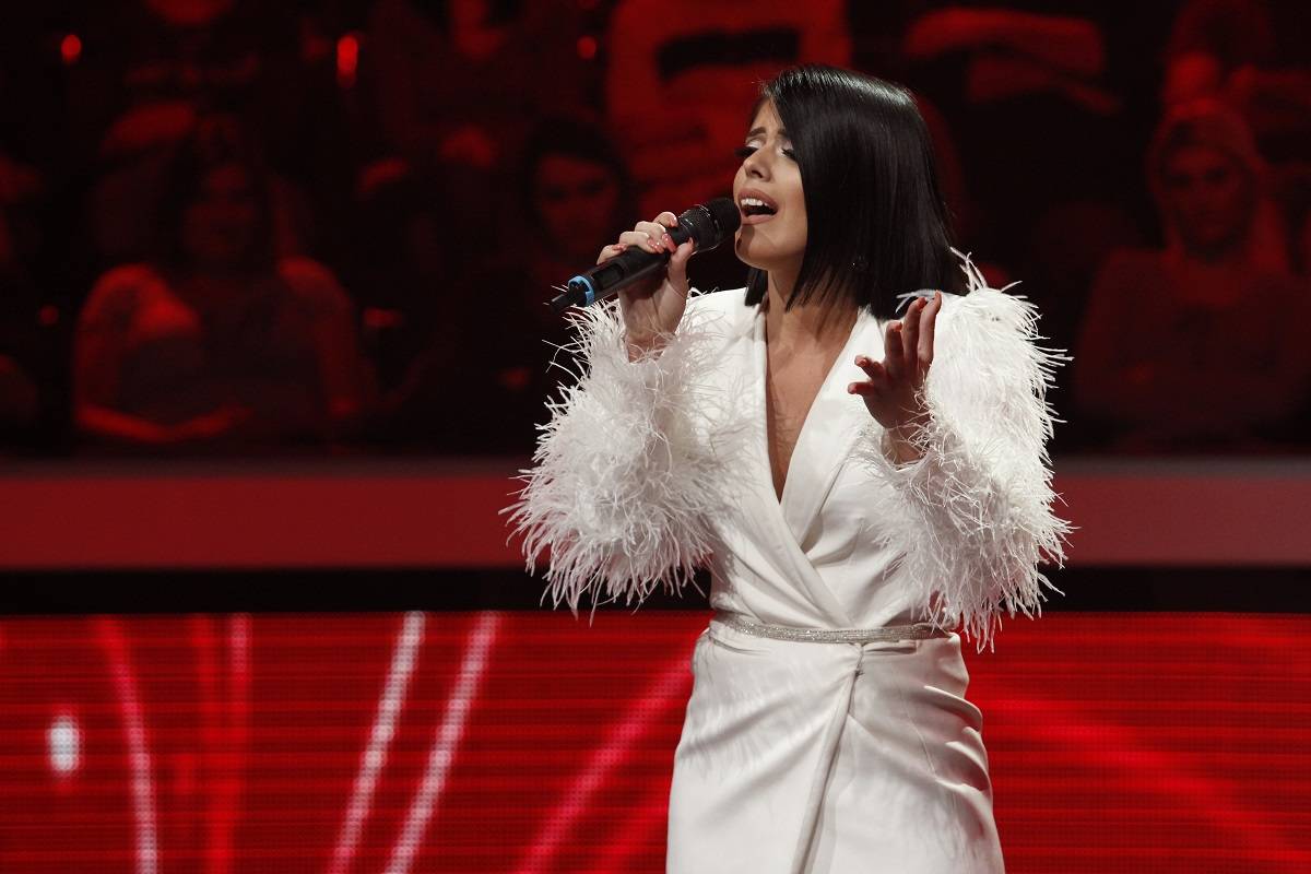 "OVAJ ZAGRLJAJ JE TRAJAO PREDUGO": Jelena prozvala Đorđa i Papa zbog prisnosti, pa zbog Nevene ušla u PREPIRKU sa Bosancem (FOTO) 3 6bf0dc504905797421793227c49c21066d70e6af