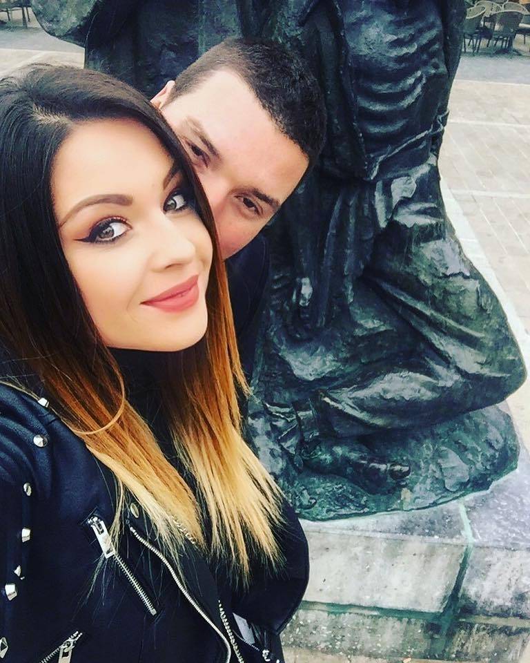 Dejana Erić: Romantična proslava rođendana (FOTO) 2 6c5aca40b1a632778f7bfadfac7100eaa0cc3500