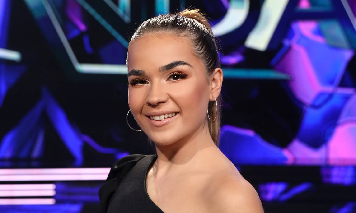 Zarađuje mnogo, a sela se ne odriče! Valentina Kuzmanović: "Vozim traktor i berem jagode" 5 6cd5cc9b6a33f2b31d83f5b8775a2843a4e3f754