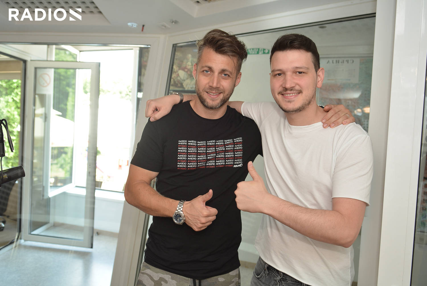 Najveći hit Lexington benda bio je namenjen drugoj poznatoj pevačici: "Ko prvi devojci njegova je" 7 6f1a87b6782f44b37d75bdbe233bed6bd571cd39