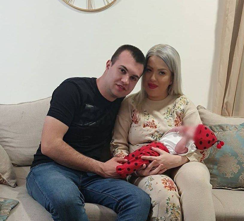 Zvezda Granda muči muku: ''Kako da se ne opterećujem, UGOJILA SAM SE 20 KILOGRAMA'' 2 6f69ad44ffafa1b70948bd6faa46e1a9fabb6e13