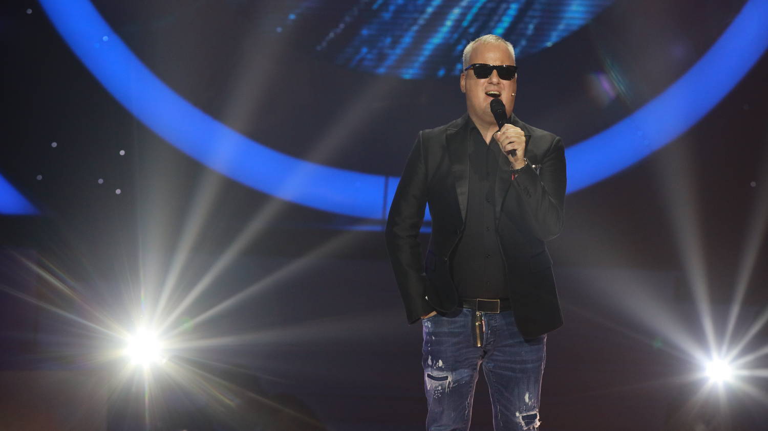 Ćerka Saše Matića rekla kako je SMORIO SA STARIM PESMAMA, a evo šta kaže za NOVI ALBUM 3 713d89caee8a5066691a58692f74a4e74a16c782