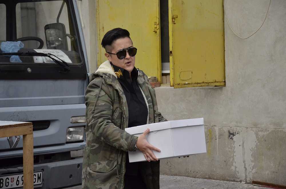 Marija donela tortu, a kad vidite ko je još svratio u goste oduševićete se (FOTO) 2 74cdf95d484f21c3929451b1e13d7490f3c8f6c9