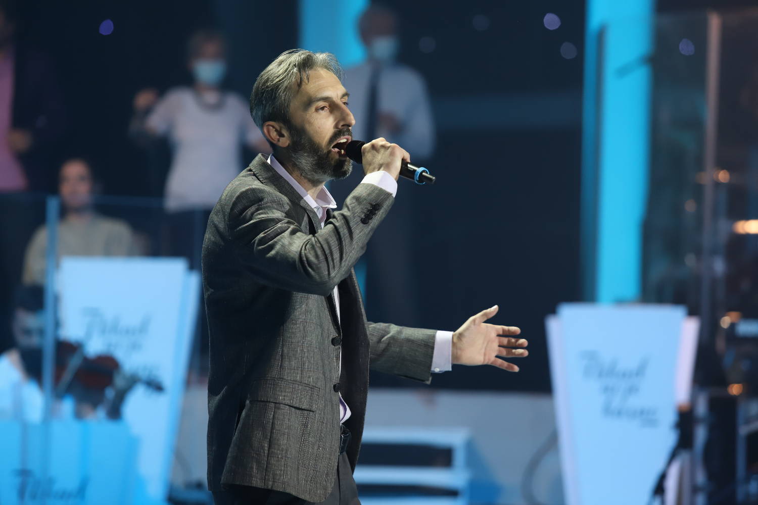 Šerif Husić iz kruga u krug oduševljava publiku, a sada priznaje "NIJEDNA PESMA NIJE BILA MOJ IZBOR!" 3 755cac6a3ce547d9e3562597c49551aac8e44bd5
