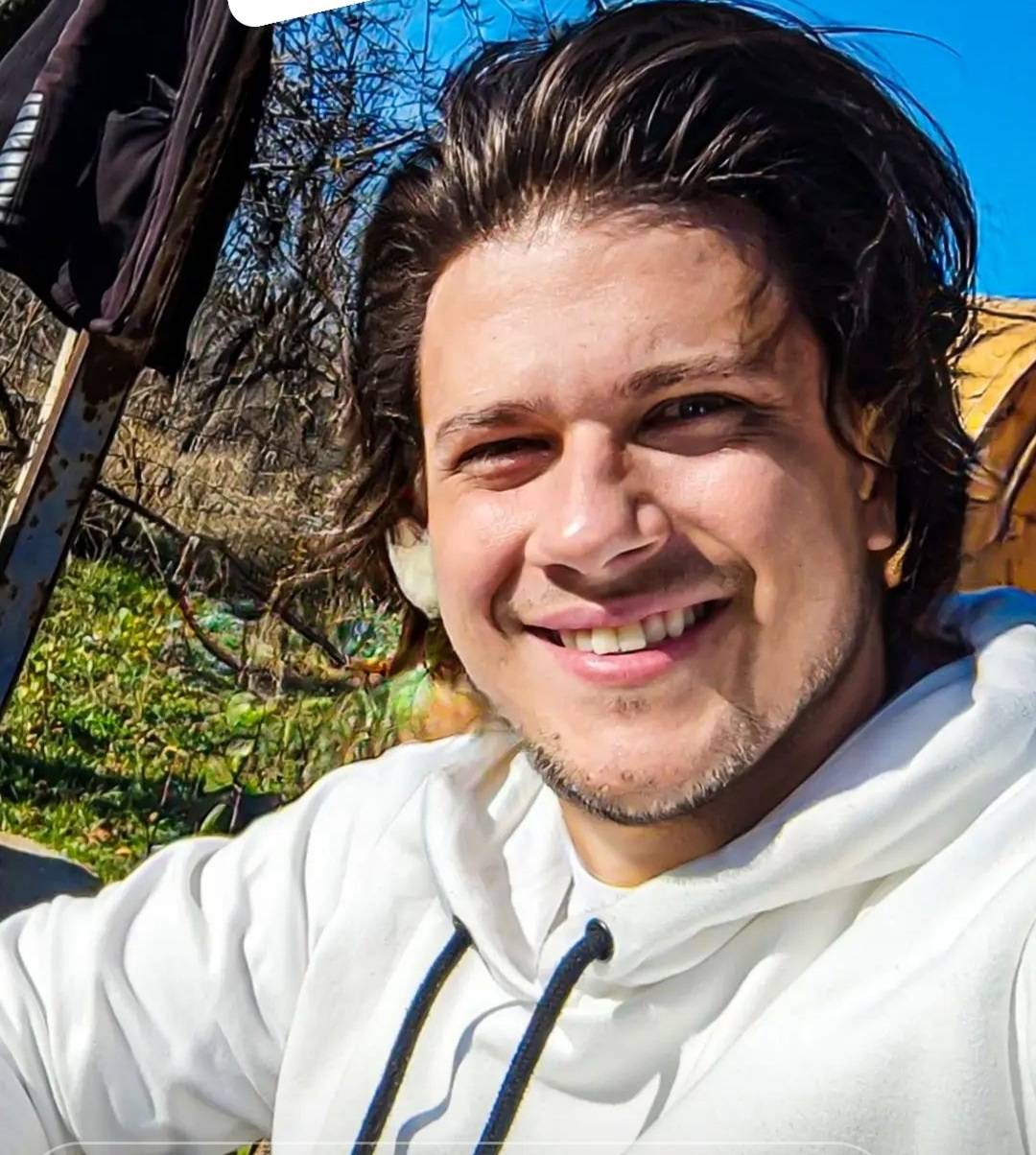 Pevač promenio imidž, svi se pitaju ŠTA SE DESILO 4 778c8a85c9c8b3113616096ea3765129f6f739c9
