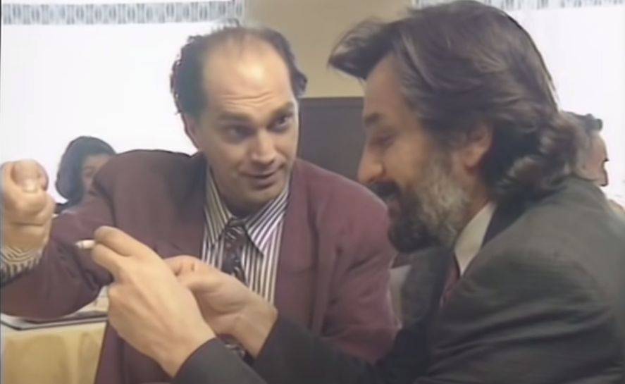 POLA DECENIJE BEZ GAGE! Voja i dalje ne prihvata smrt prijatelja: "ON ZA MENE NIJE POKOJNI!" 3 827b7b4ea8e73c65e55c3a3bd811f7bef351af8f
