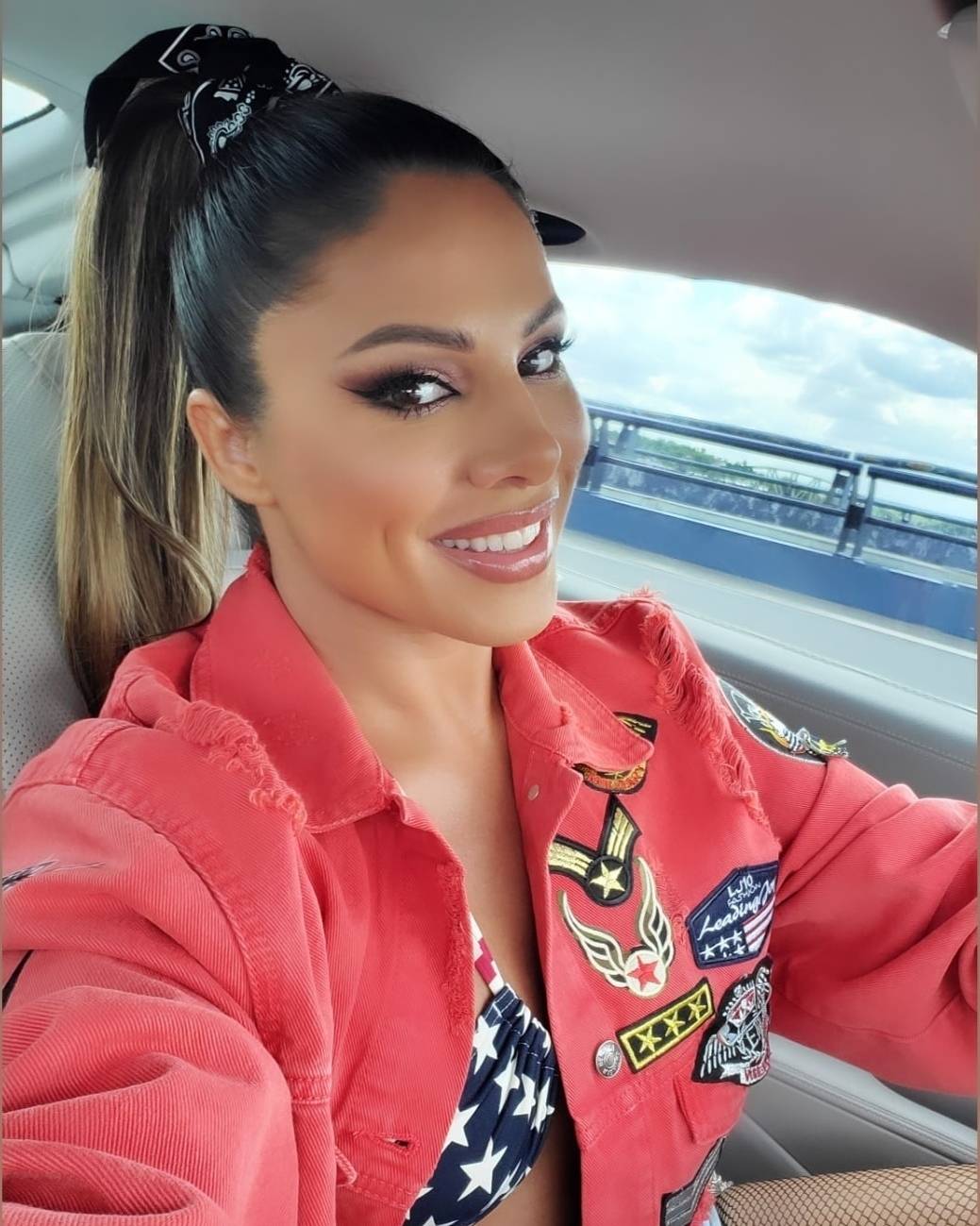 Sandra Afrika se privremeno preselila u Crnu Goru, pa otkrila razlog! 2 838d806f756b4bbea7a963cd33f08cc4d4a8aa55