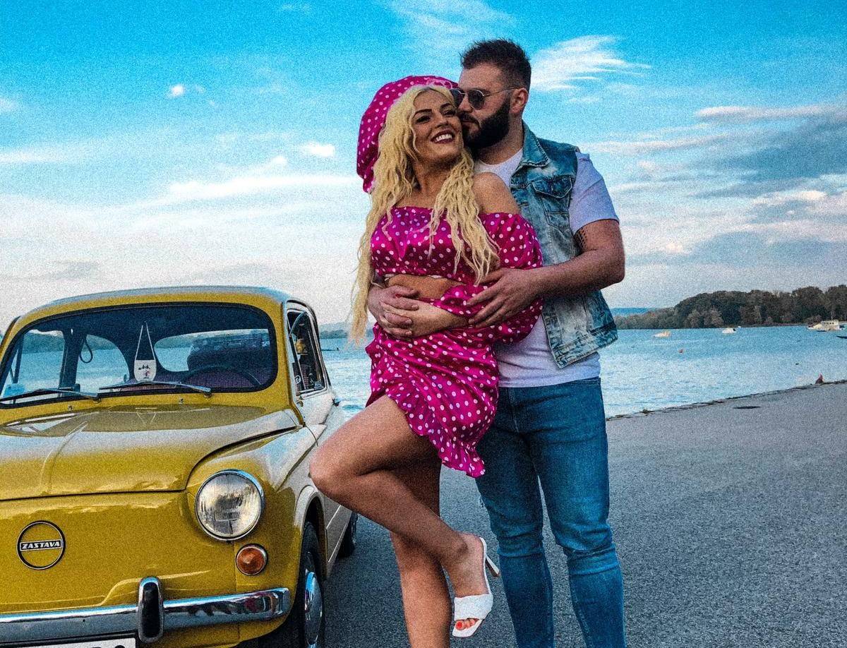 Gačići ISKRENO o životu u velikoj zajednici: "IMA NAS PUNO" a evo kako je Goga bila prihvaćena 2 84868fd15a9308d908a5396bc859b861ebeb648e