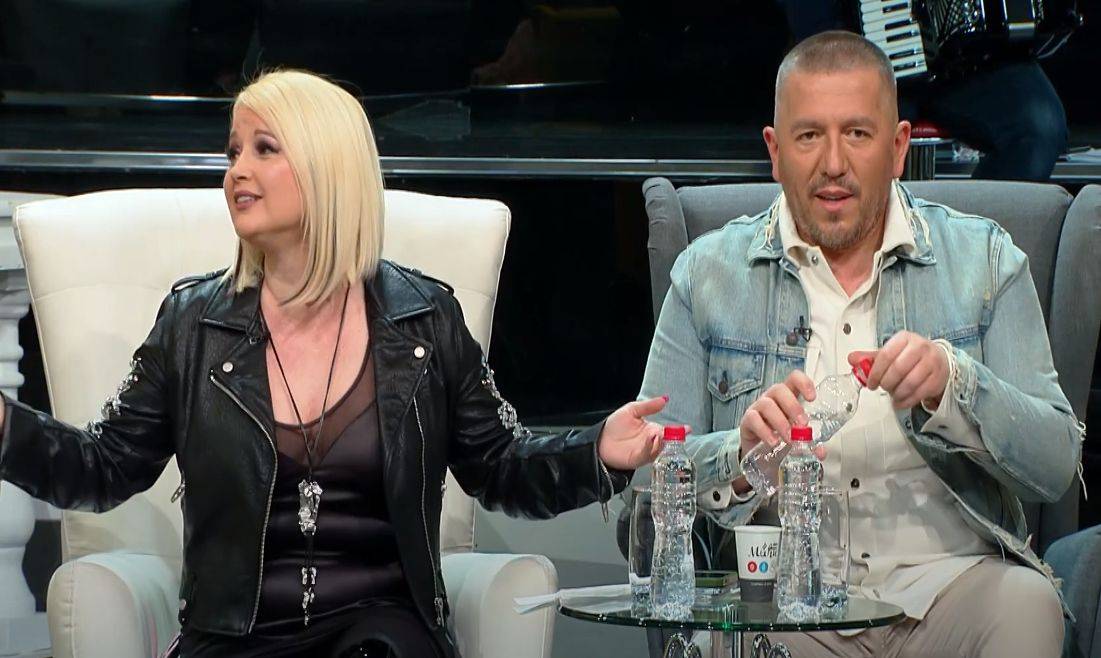 Pevaču PONUDILI VRTOGLAVU CIFRU za ulazak u rijaliti, on bez razmišljanja odbio: "PREMALO JE ZA TU BLAMAŽU" 2 85e93c8326cc037e0a2b76da63c346b2c82ef2d0