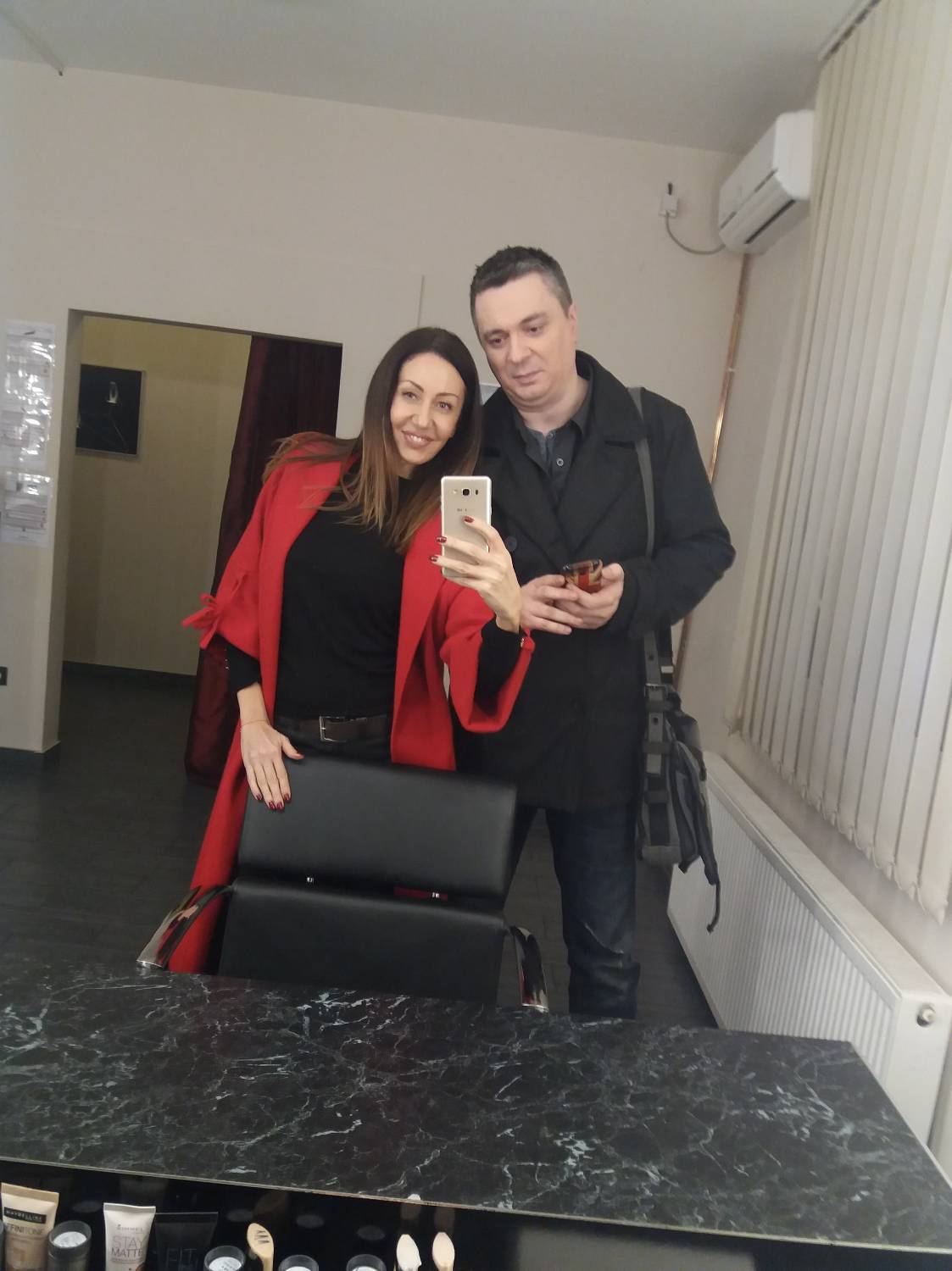DESETKA: GDE SU I ŠTA RADE ŽENE? (VIDEO) 3 86c36433cdd2d1a9ee9e2525c8eae5bf3cdab0d0