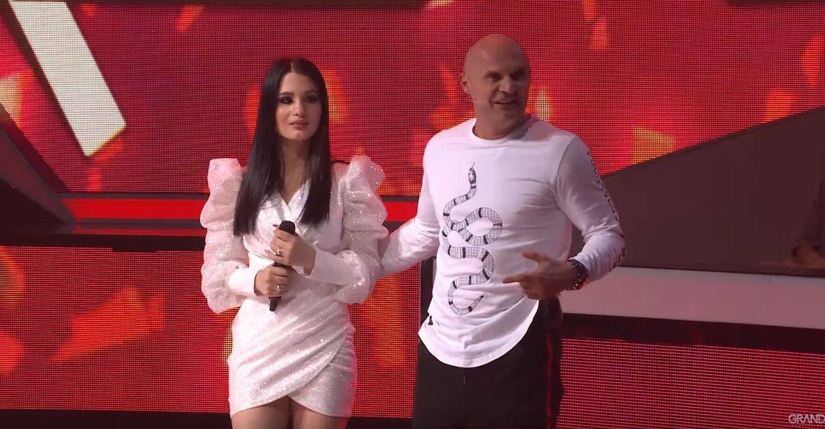 Zorana Mićanović o vršnjačkom nasilju, omalovažavanju i sabotaži na estradi: "Kući sam dolazila uplakana" 6 89f5bf8efeeb0b53a49c440b2195e1edd1fe62fe