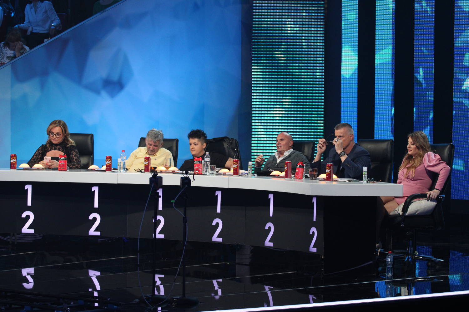 Marija rekla takmičaru da je kao ČIKICA, Ceca se UVREDILA: "ŠTA SAM ja onda - TETICA?" 4 8b10afafcd2212ea2e4eedd1b603031a7596707c