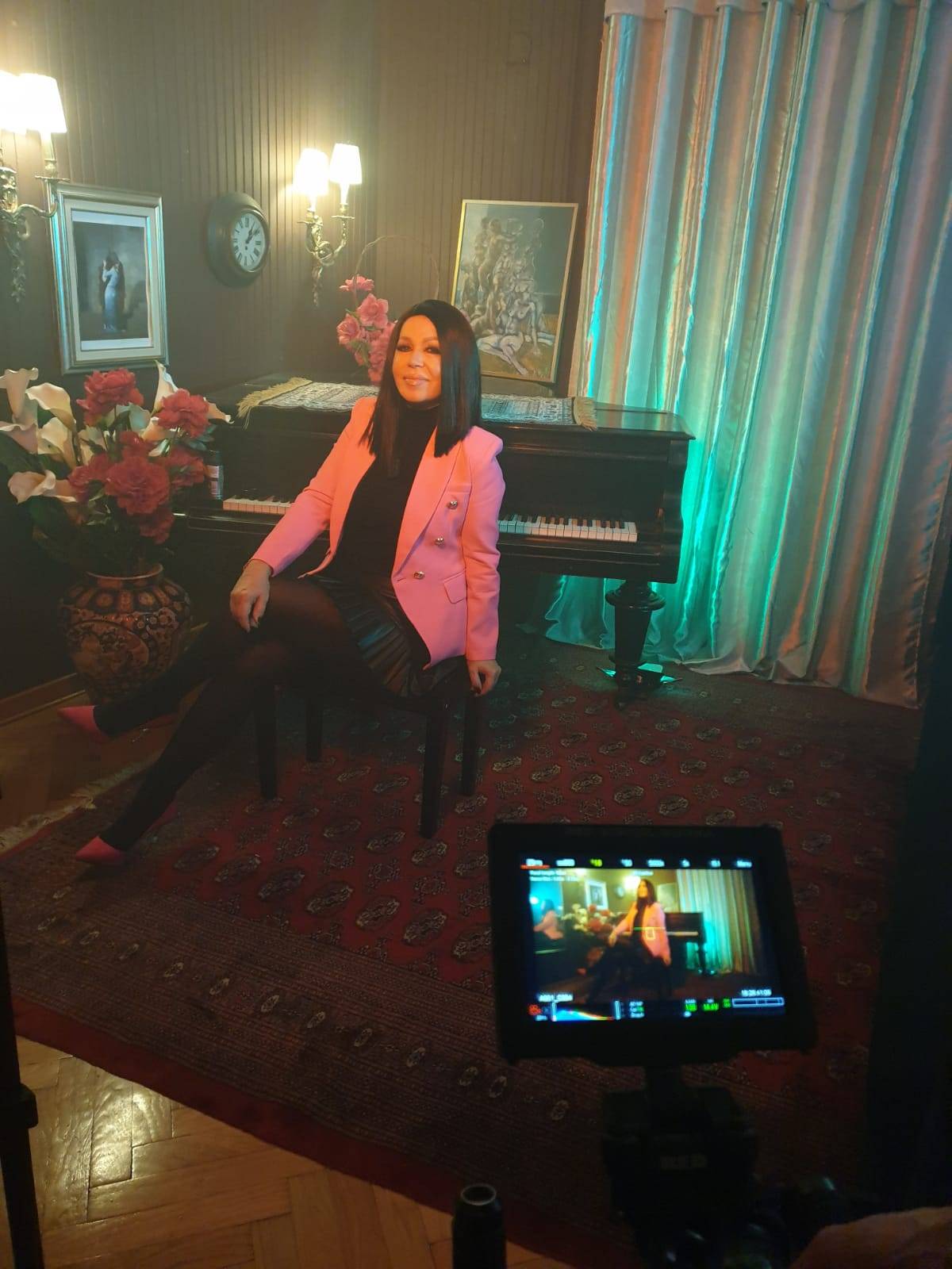 NEDA UKRADEN PUSTILA TIZER ZA SPOT! Odbrojavamo sitno - 3, 2, 1, 0! (FOTO+VIDEO) 2 8ef03e0a8370acecaa8351bd2642f4db7808423b