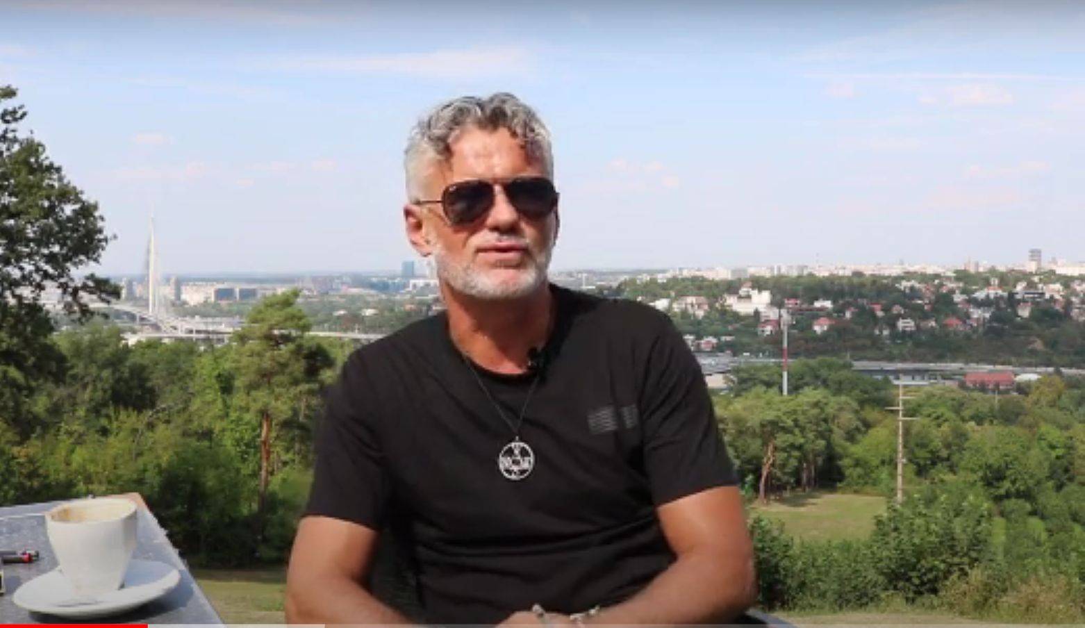 ŽIVOT PRIČA PRIČE: Kako je naš čovek OSVOJIO HOLIVUD "Nisam ostao da se borim u ratu koji nije moj" 2 8f82ebf2c20a3d050c0408e36926966cdd37dbf2