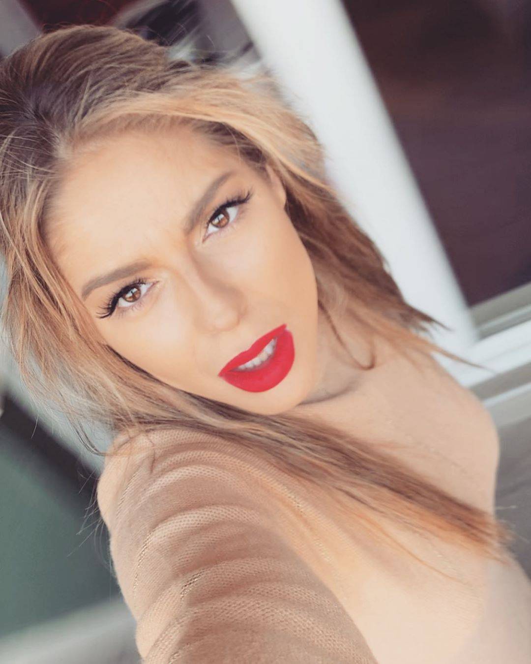 VANJA MIJATOVIĆ U OPŠTEM HAOSU: "Ne znam gde mi je glava, a kamoli cipele" 3 8fcb62ed26ddbcd6c7884ed828912bb5bcd674b4