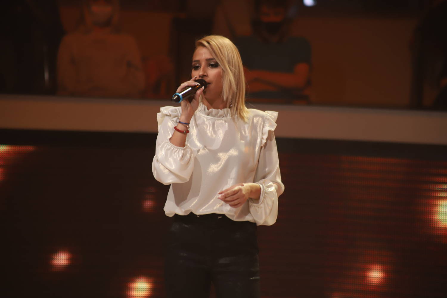 ŽIRI OPLEO KOLO! Takmičarke zapalile atmosferu i napravile neviđenu žurku! 3 902108c790a2f0832be0e821ca014ed3e0c7d0dc