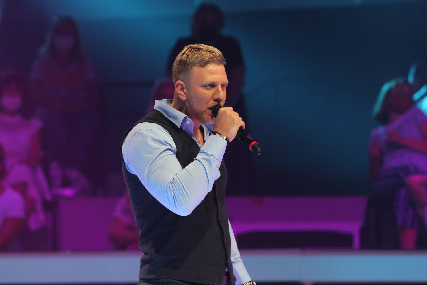 ''Ti jedini ispunjavaš SVE USLOVE ZA ZVEZDU''! JK nije znala u kog kandidata više da gleda 2 938ec5f272f50491bcf48f7dcf01be2e9d2f0efb
