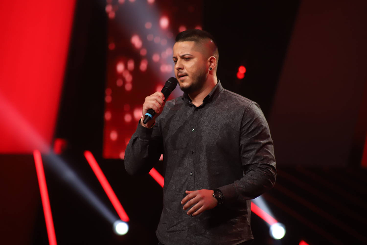 Ceca VRŠI PRITISAK na Viki: "Je l' sam ti rekla da GLASAŠ?" 2 98ddf5102268a310b3cffe7ab2a20b85bf699a61