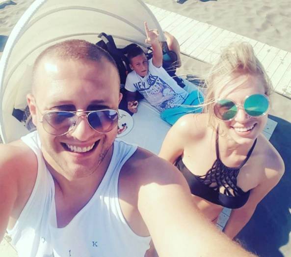 Najlepše je u tatinoj majici! 2 996a50ee8f80879d53c6f21db60be7138628c188