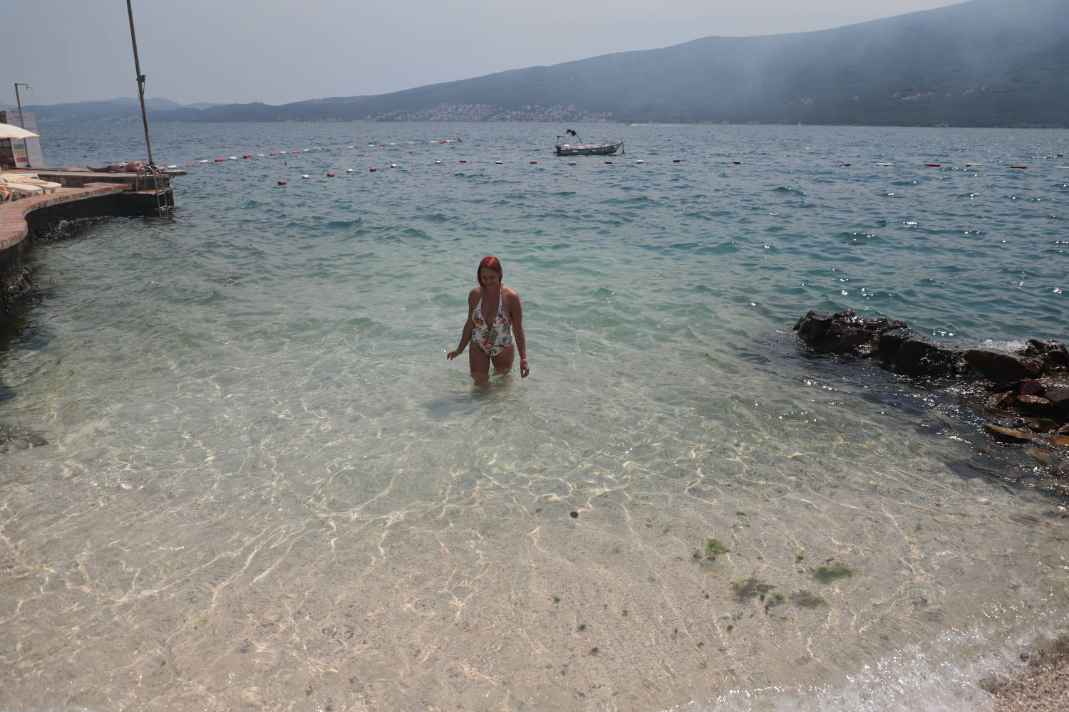 Zbog Mudronje se napravila GUŽVA na PLAŽI: Takmičarka nikad IZAZOVNIJA (FOTO) 10 99c0f7cbfa3a0517c0856b3166750cfa3d1e5fe6