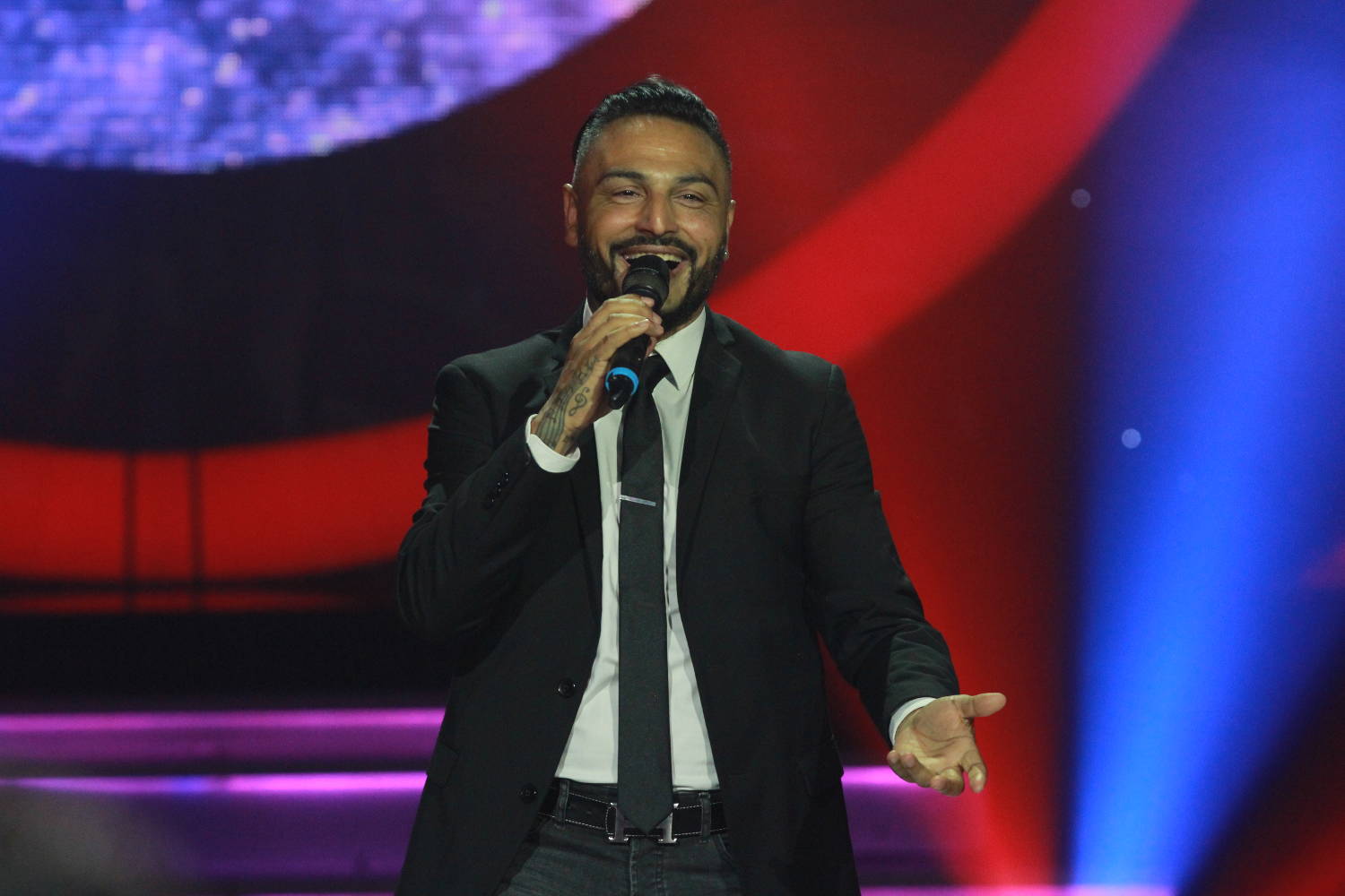 Nikad više ROB, rekao SEBA i okrenuo se pevanju! Muzika je njegov virus u krvi! 2 9a090c6126bb3fd8b708367609884a66c88a09b8