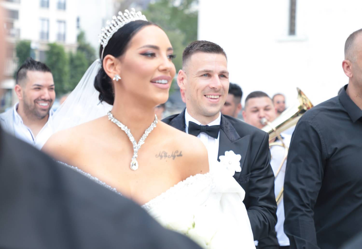 Nakon SKANDALA SA SVADBE, Katarina Grujić iznela svoju verziju priče: "Nisam videla" 2 9a140c7456f1fed87275a2843cf5f7da6faa916c
