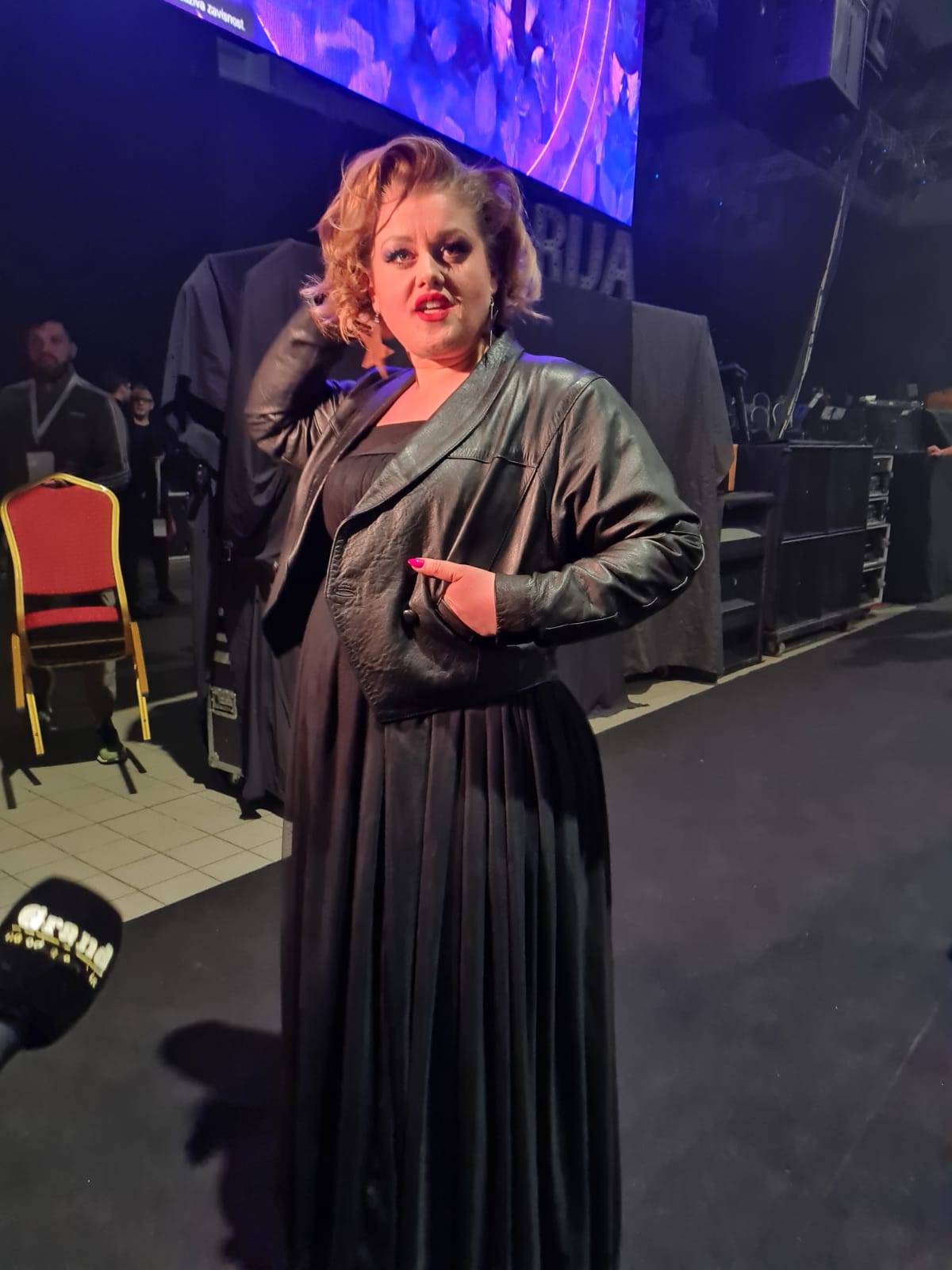Bojani VAGA više NIJE NEPRIJATELJ: ''Pravim se VAŽNA, muškarci se PLAŠE da mi priđu'' (VIDEO) 2 9b0919434fe4e60506d00104049c1b6fc9551d75