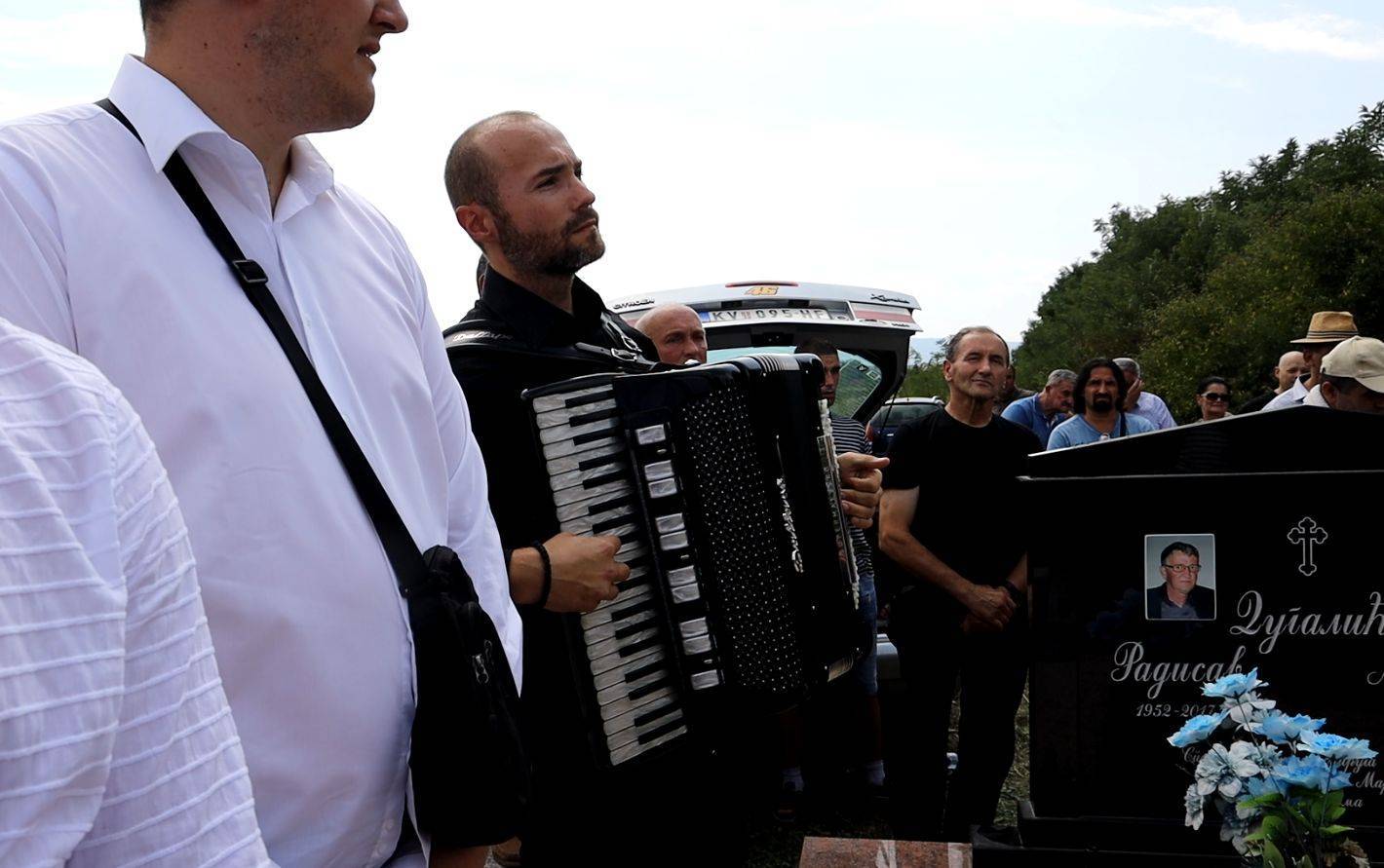 Aleksandar Sofronijević učestvovaće na "Zlatnim harmonikama Kraljeva", a evo U ČIJU ČAST ĆE SVIRATI 3 9b69eab6db822f4760f92d0e34468e6a54e078c6