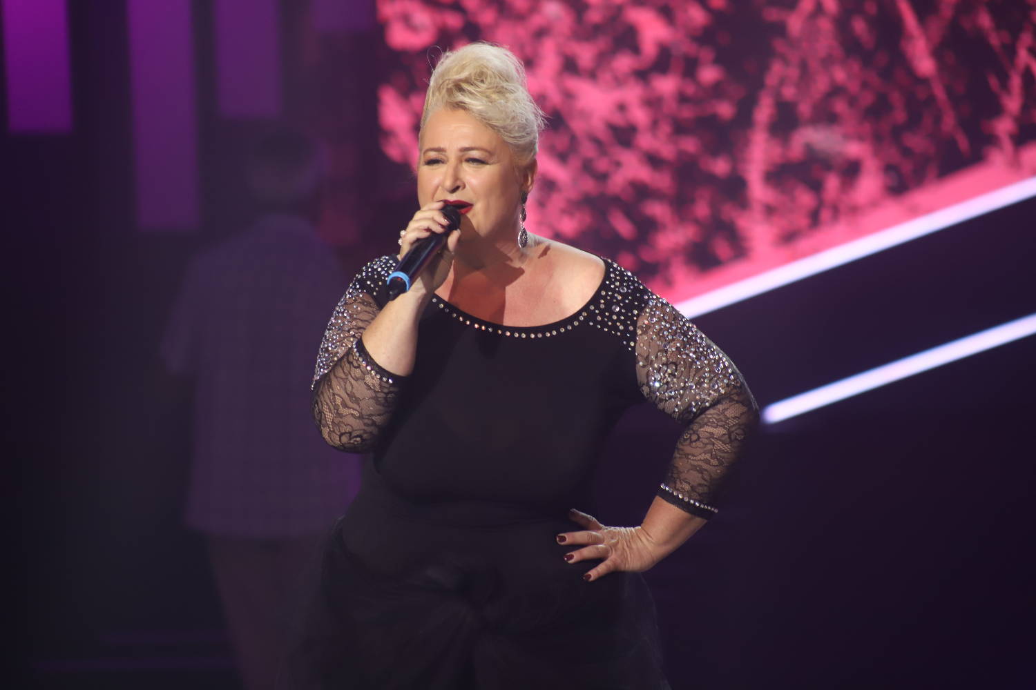 Nadina OČARALA žiri izborom pesme: "Tvoj vokal ne treba ni komentarisati" 2 9ea025a59d19cd5a13ddcd6c446213a3249e436f