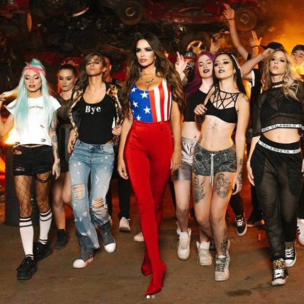 PREMIJERA! SEVERINA objavila singl "Hazarder!" 2 a00396555fff727d97ab3f4477a69da151da729f