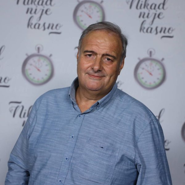 Saša Pešić 1 a070d2c3a7ec3fd0ecf05ddfdc6eebf29f01e4f6