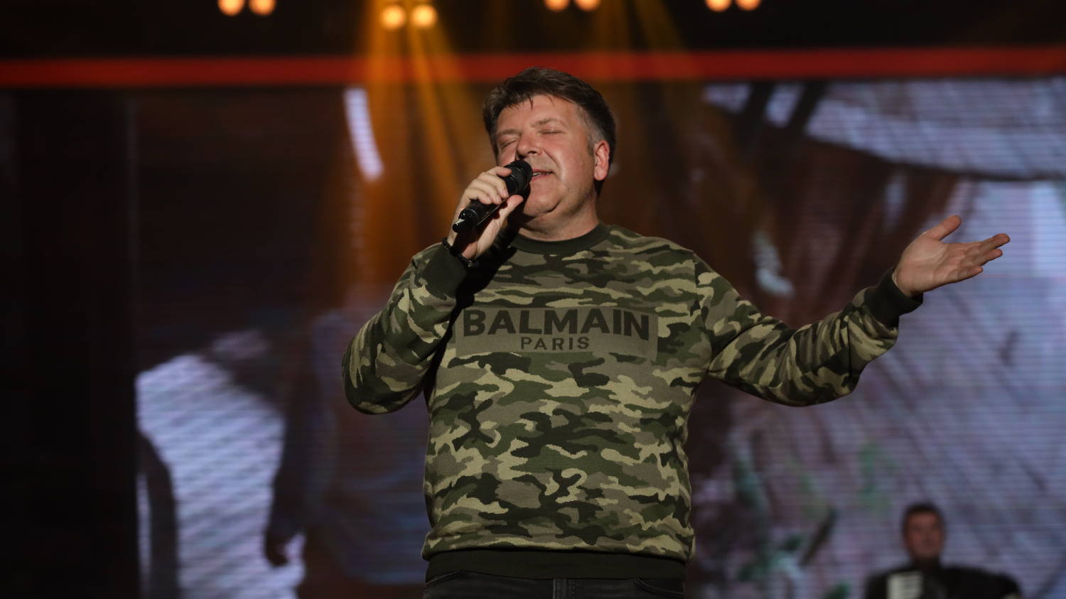 "Otac donese materijal da peslušavamo, a ja izađem iz kuće" Bane Bojanić odbijao narodnjake, a onda snimio hitčinu 7 a0ae71c37aa602f8d9edabaa1602ad3e864f517c