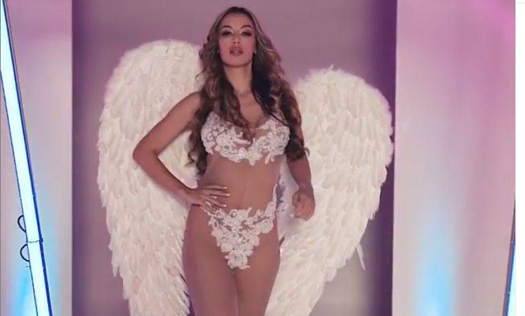 SA KRILIMA ANĐELA Tea Tairović u seksi kostimu najavila pesmu "Svetica" (VIDEO) 2 a39f3589e1282c689cc74747373b07576f7a4001