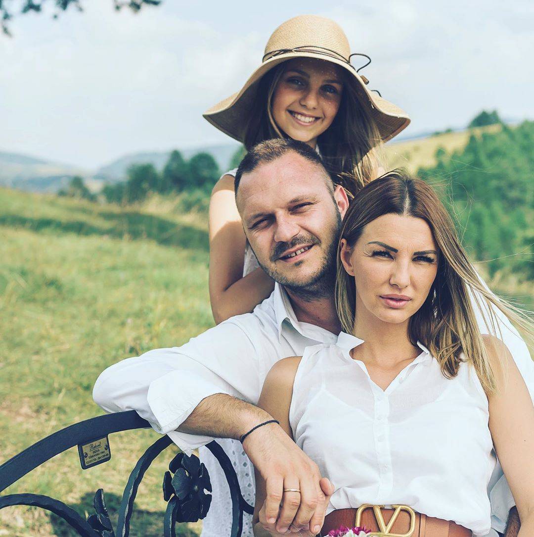 Ni za rođendan ne ispušta trubu, a prijatelji mu žele samo jedno! (FOTO) 3 a8e6726a994712d558c66373cebe8db5131c0dfd