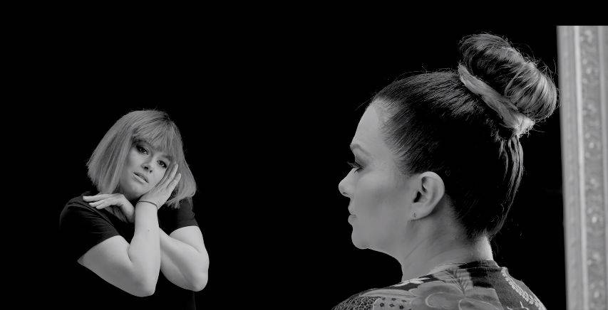 Doživela dva infarkta, napravila pauzu od osam godina, a sad se u velikom stilu vratila na scenu (VIDEO) 2 ac2485b4a05fff77336236db8f7bc59474314c8e