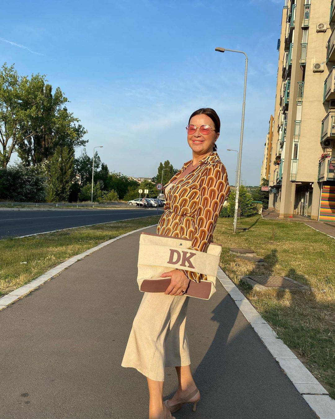 LETOVANJE ZA SVE PARE! Voditeljka se provodi kao nikad, o povratku u Srbiju NE RAZMIŠLJA 3 b07b11effc3389e4a24f68982fc2817b9c5c32f2