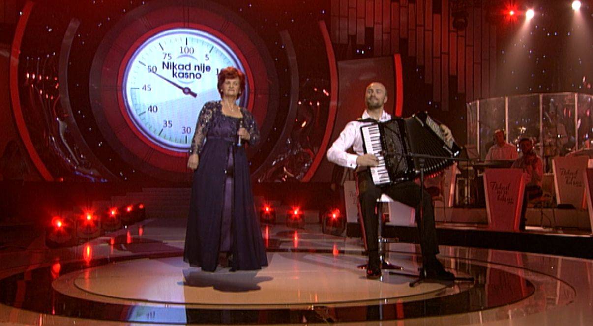 DA SE NAJEŽIŠ: Nova pesma Aide Musić ima veoma snažnu poruku i osvaja na prvo slušanje (VIDEO) 2 b1c5bf53652d560b181b609872f1ed7337b6f1da