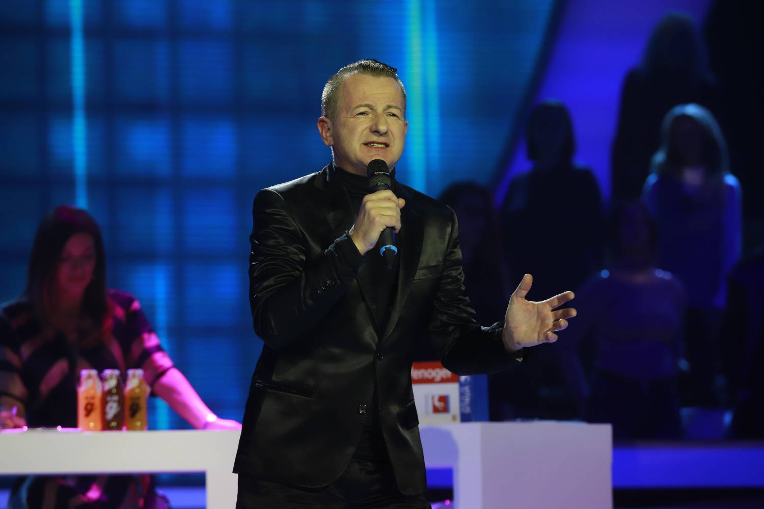 Ćira u Berlinu sa SVETSKIM DŽET-SETOM! (FOTO) 2 b5a09121e624cbe4290368860a01c9d093d4d683