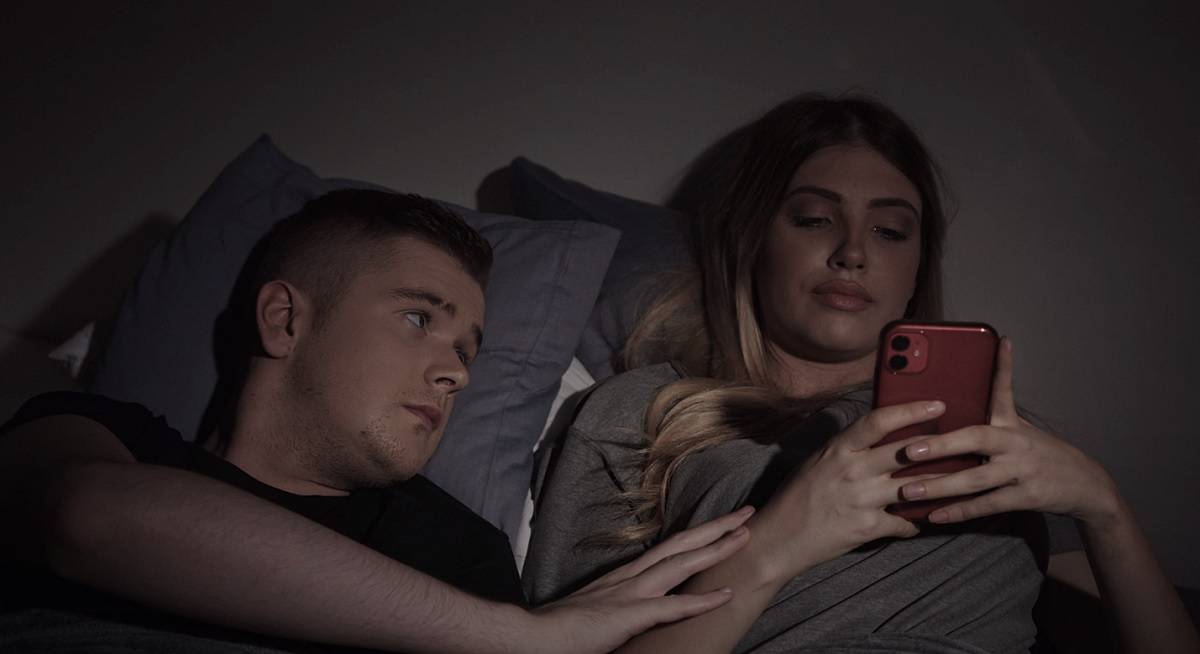 "Zaslužuješ milionske preglede!": Fanovi oduševljeni novim spotom i pesmom Anida Ćušića (VIDEO) 2 b6f4c40c2d1c2443b3a79fe4e360396defb88076