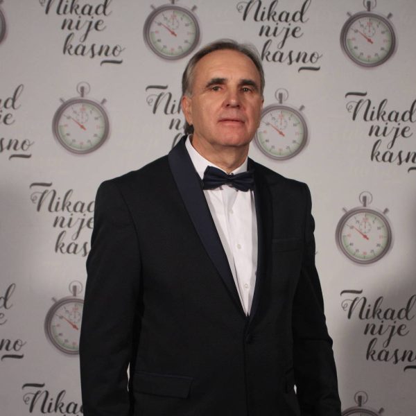 Paja Srdanov 1 b8251f25e1afee9addc20437c94fc2217fb73e50