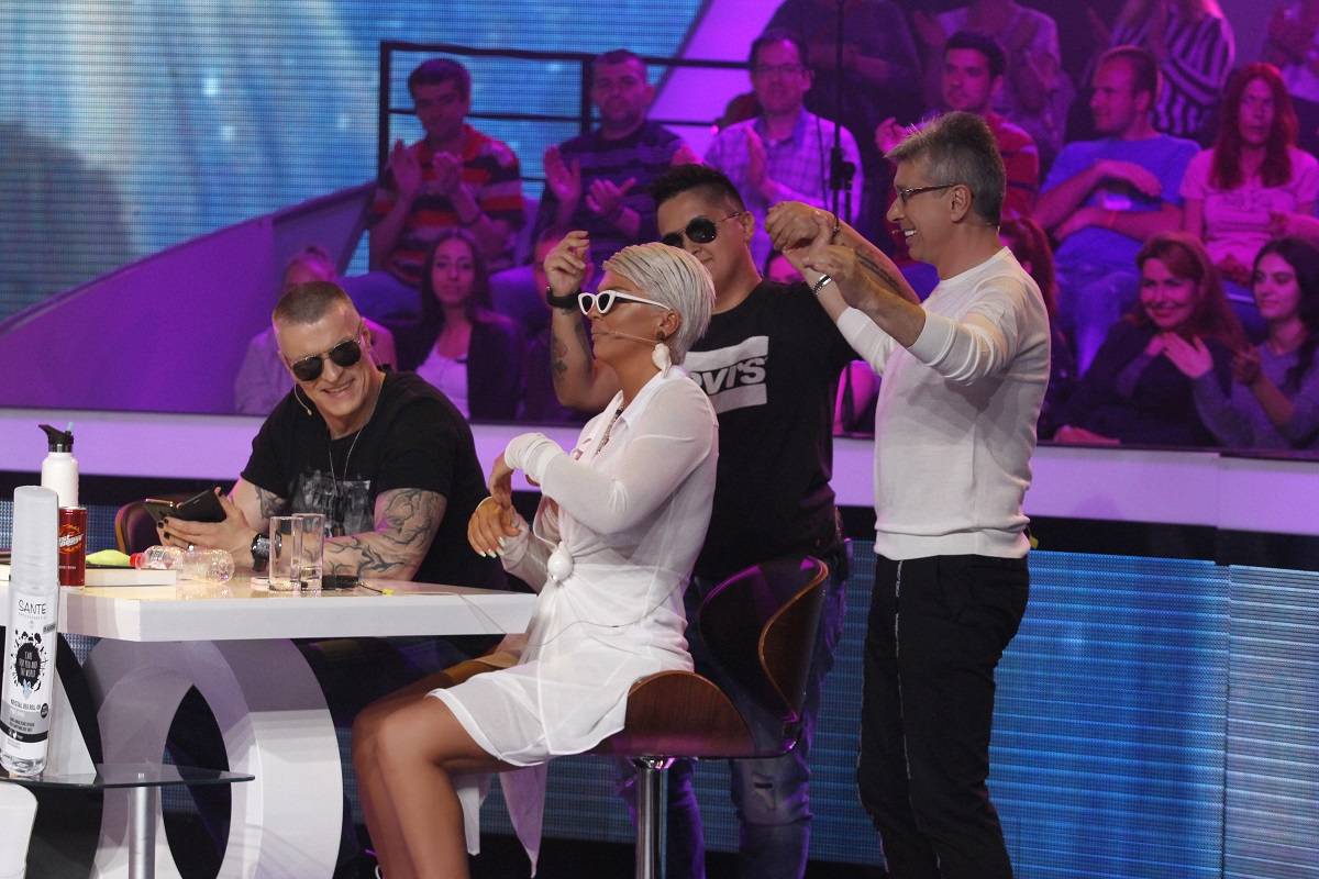 SASVIM (NE)OBIČNA EMISIJA Mentori kakve do sad niste videli! (VIDEO) 3 ba65417d59453afc7e2ef2cf205f730f7cbd3a22