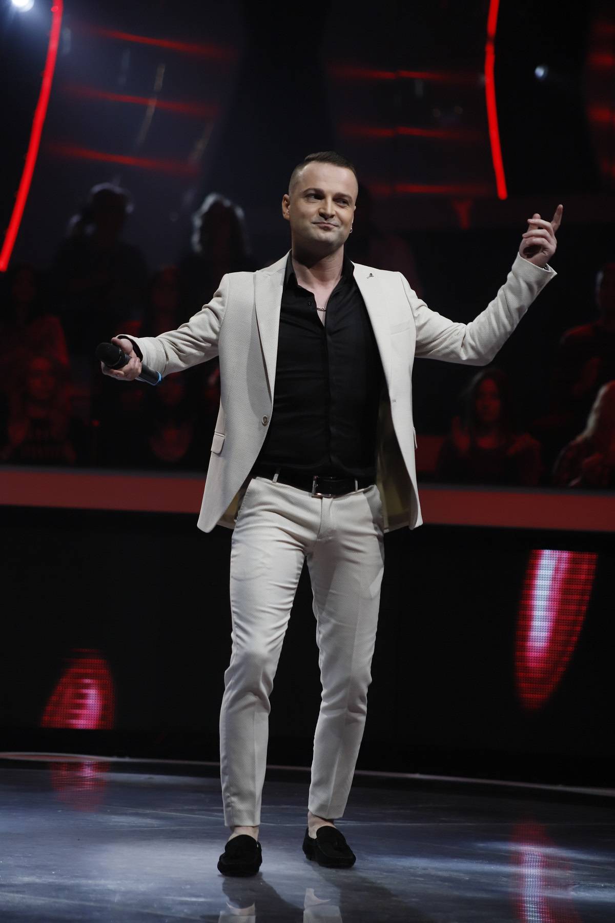VIKI KAO KALIMERO: "Ovo je nepravda!" (FOTO) 2 c46470a6922582acfd95fcb1925c2e4845387d59